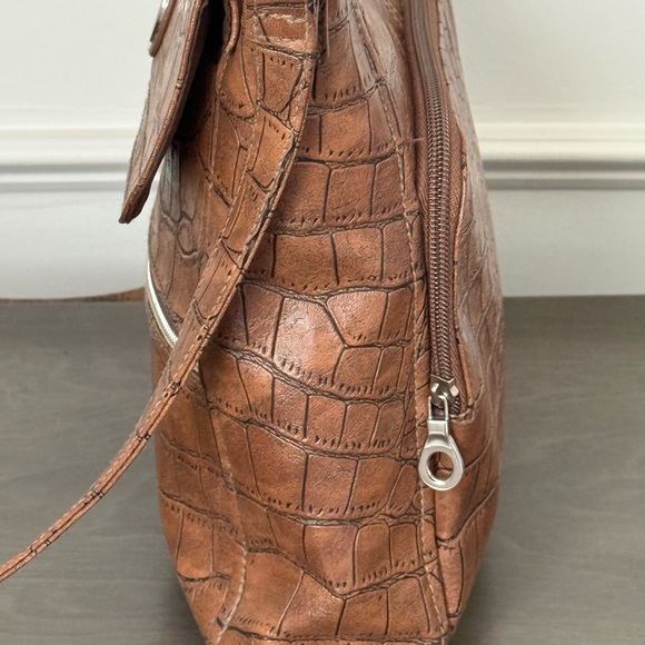 Kim Rogers Brown Crocodile Embossed Crossbody Handbag - Picture 3 of 12